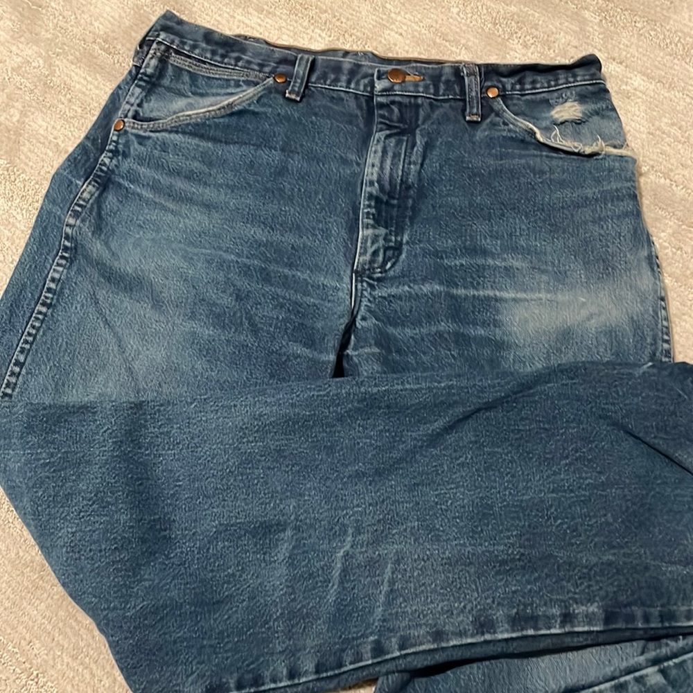 Vintage wranglers 35x32